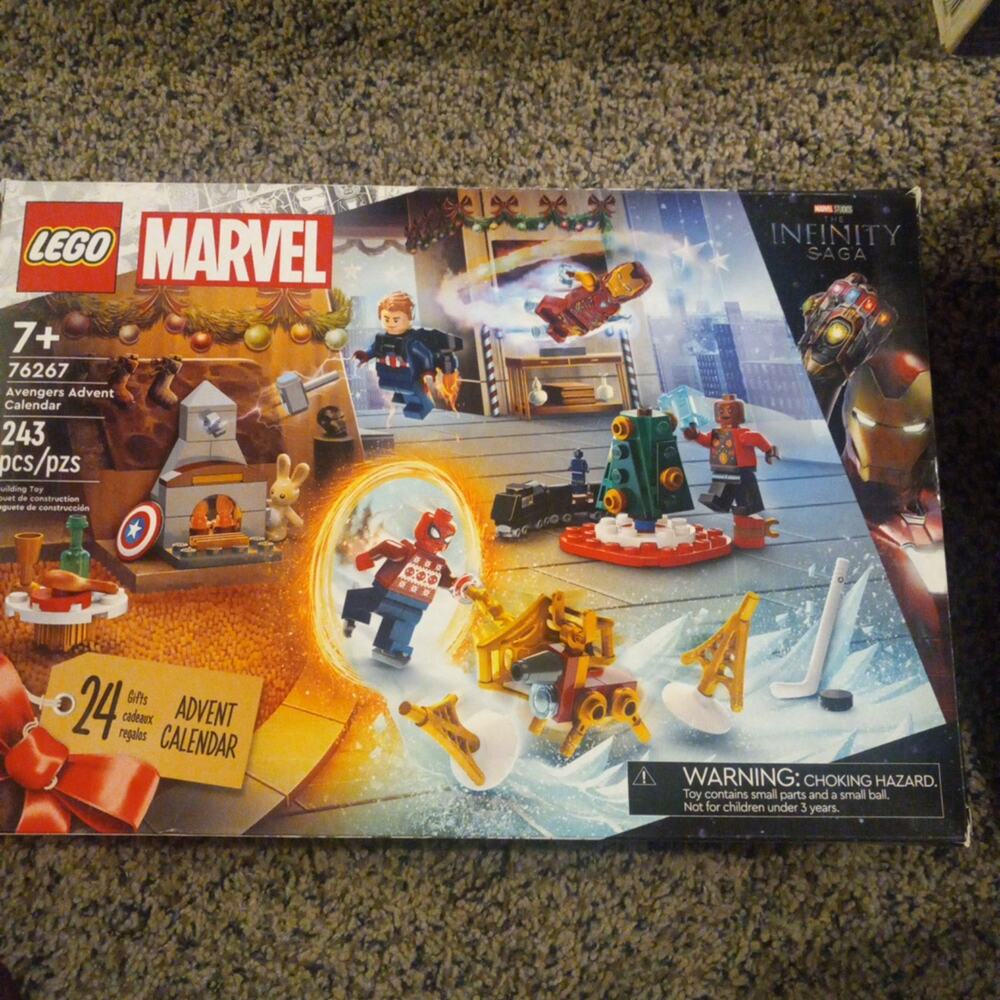 Lego Marvel  Calendar